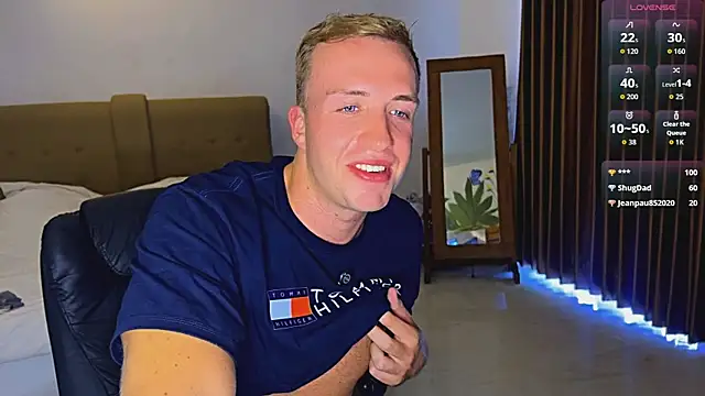 tommy_cumfinger live sex cam