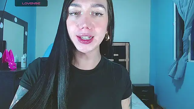 karla_zambrano webcam