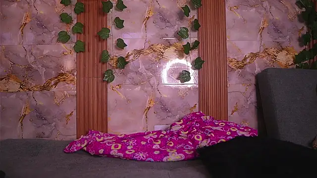 zoey-fox webcam
