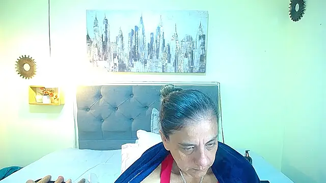 sasi_luna live cam on StripChat