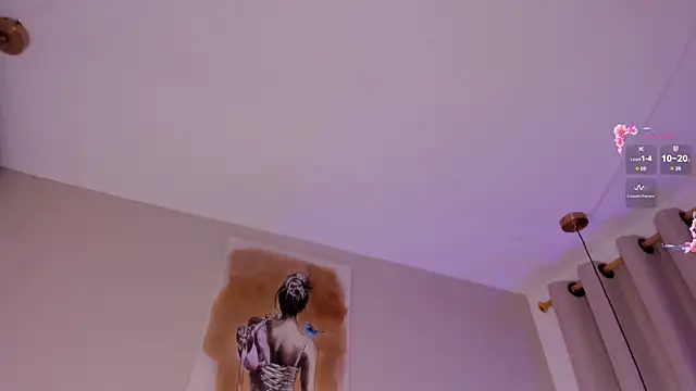 AlyssiaDanger webcam