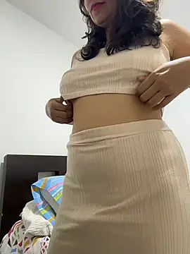 emely_sexx20 webcam
