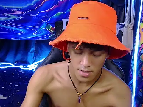 hugekenbigcock webcam