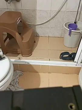 Alevsiz live cam on StripChat