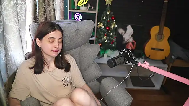 delicatedBailey webcam