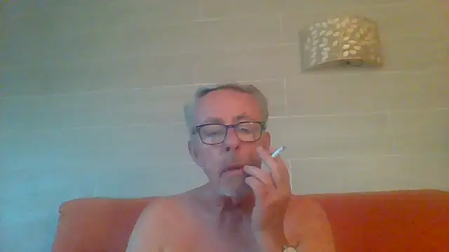 tuggy59 live cam on StripChat