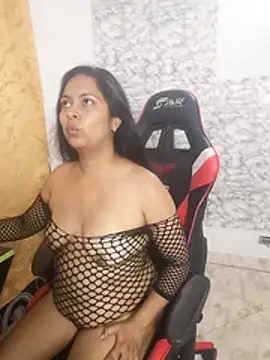 Zarinamoon webcam