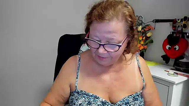 Adelewildx webcam