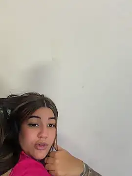 Little_Gaby_ live cam on StripChat