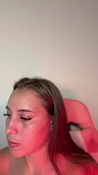 ScarletVelvetX live cam on StripChat