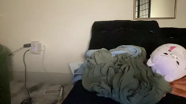 sweetceeme live cam on StripChat