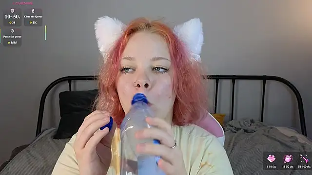 Vlada_vv live cam on StripChat
