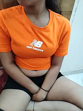 yours_queen_ live cam on StripChat