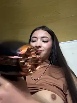 MilanaItze_ webcam