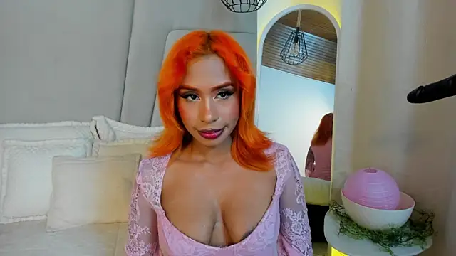 Nicole_Brown1126 webcam