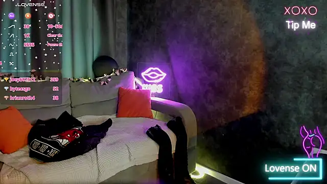 ricki_bloom - Ricki_Bloom's free webcam - UK Sex Cams