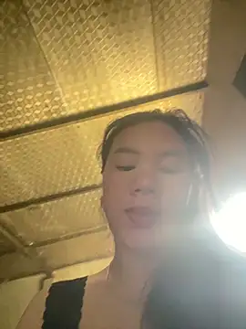 Suki-love live cam on StripChat
