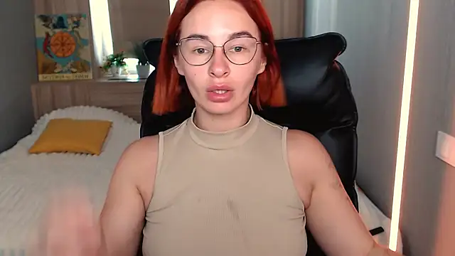 FlameVixen live cam on StripChat