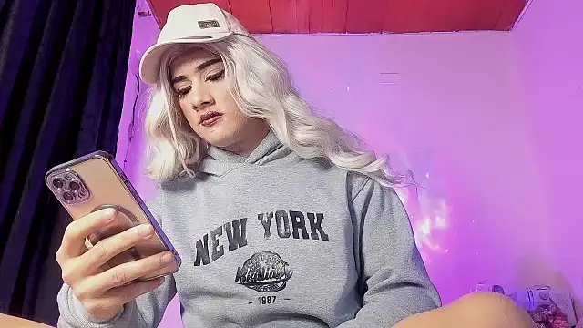 Marian_Cristal webcam