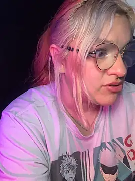 Sophia_Weest99 webcam