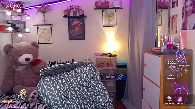 izabella_moore webcam