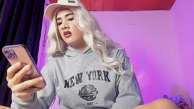Marian_Cristal webcam