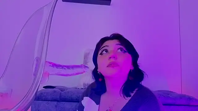 Blueberry_gothic live cam on StripChat