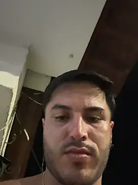 noahstevenss live cam on StripChat
