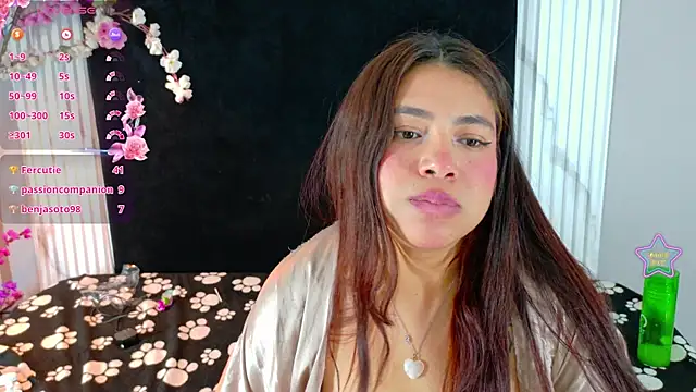 rouxinferno_cr live cam on StripChat