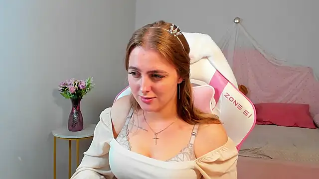 EllaBells live cam on StripChat