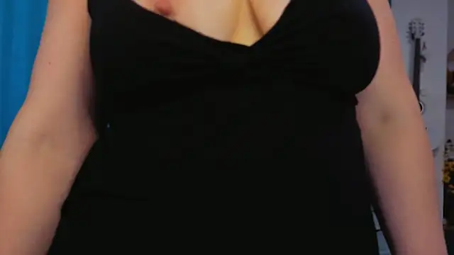 Katniss_K live cam on StripChat
