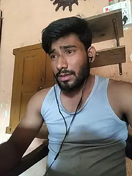 Lustynani live cam on StripChat