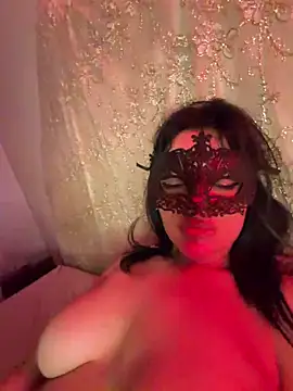 Blackladyhot's cam show statistics and live stream