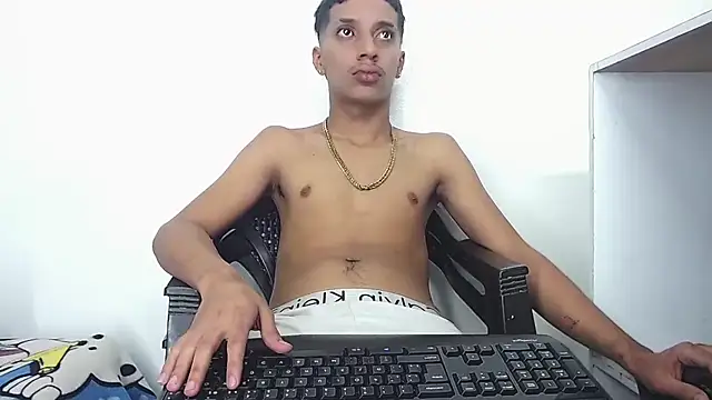 jl_brayan12 live cam on StripChat