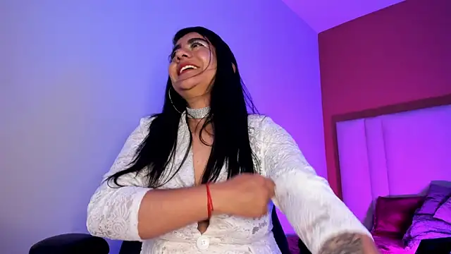 Esmeralda_Rose__