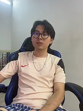 _Tommy_7 webcam