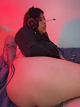 miacanela_xo