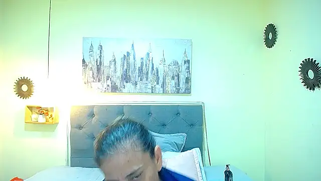 sasi_luna webcam