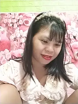 Xuka_lyss live cam on StripChat
