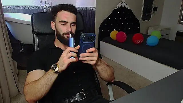 Micahlane's cam show statistics and live stream