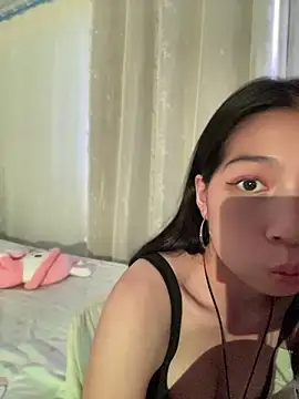 Seven_SS live cam on StripChat