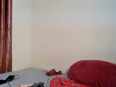 Cinderellacynthee live cam on StripChat