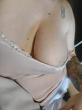 Anastasia_cort webcam