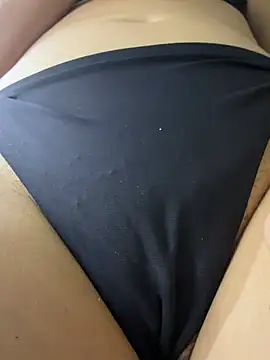 carolina31paris1 live cam on StripChat