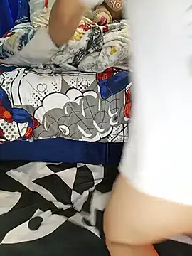 bittersuite_hot webcam