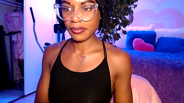 CocoSage live cam on StripChat