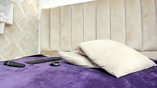 Anniie_Queen webcam