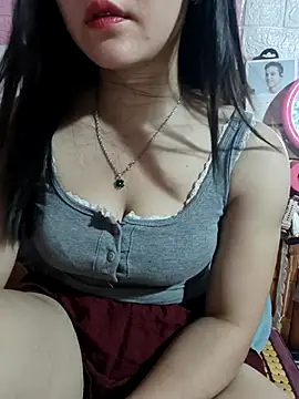 Ngocmai_lazdy webcam