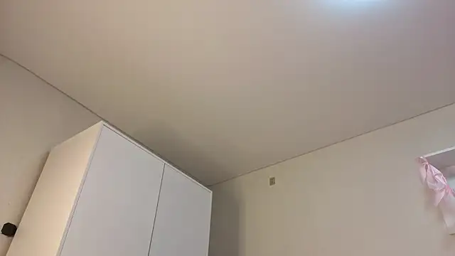 Milly_Lane webcam