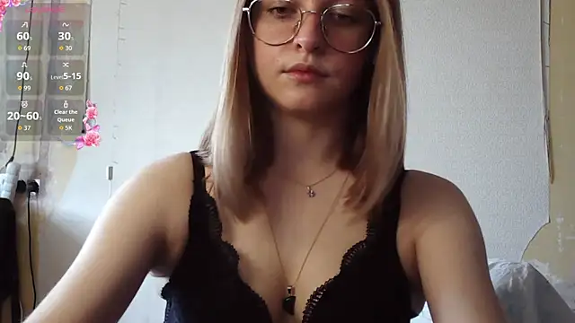 WinifredLunney webcam